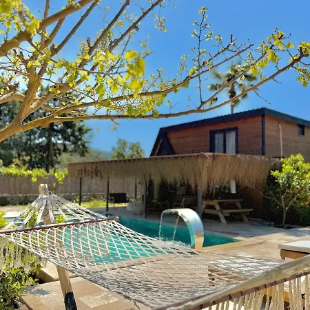 Вилла With Hot Pool In