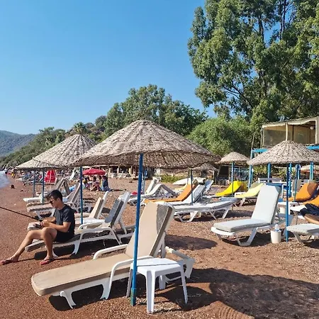 Вилла With Hot Pool In