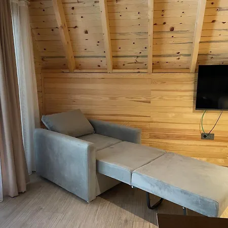 With Hot Pool In Willa *