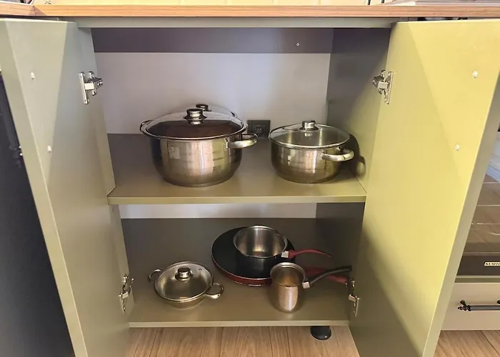 Villa With Hot Pool In *