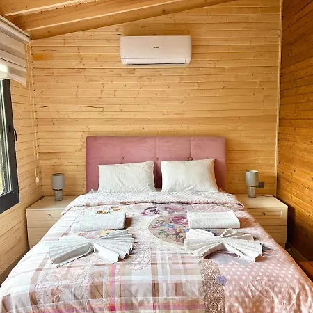 With Hot Pool In Marmaris