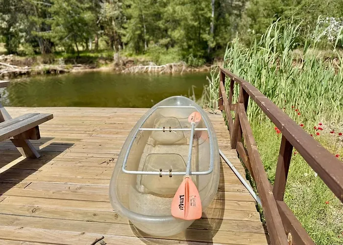 With Hot Pool In וילה